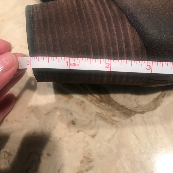 Clarks Ankle boots - Picture 3 of 3